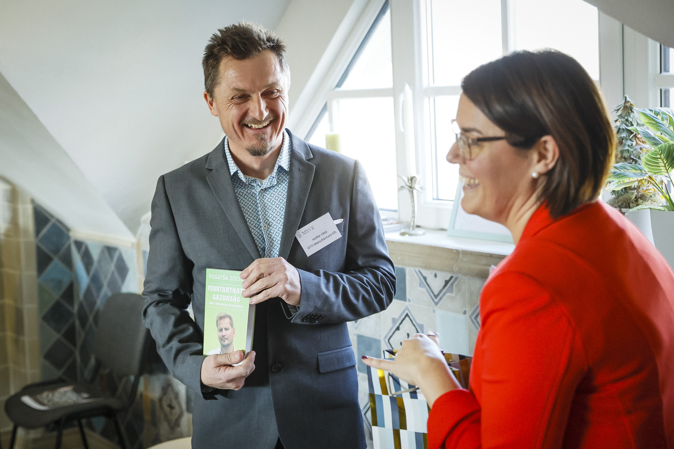 Modern & Stílusos Vidék Üzleti Közösség és az Otti Manufactura Kft